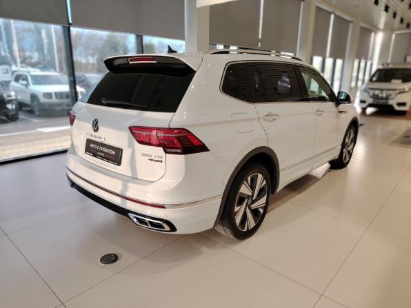 Volkswagen Tiguan II Рестайлинг (China Market) с пробегом 2023 года, цена 3 830 000 рублей, 55535 км, внедорожник, Автокод Объявления