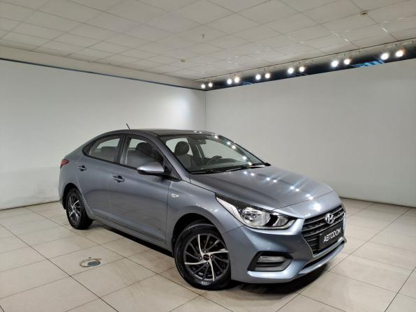 Hyundai Solaris II с пробегом 2017 года, цена 1 290 000 рублей, 119454 км, седан, Автокод Объявления