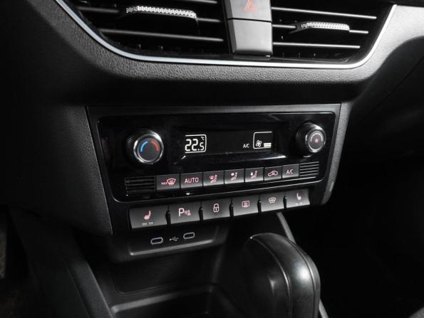 Volkswagen Polo VI с пробегом 2021 года, цена 1 579 030 рублей, 140569 км, лифтбек, Автокод Объявления