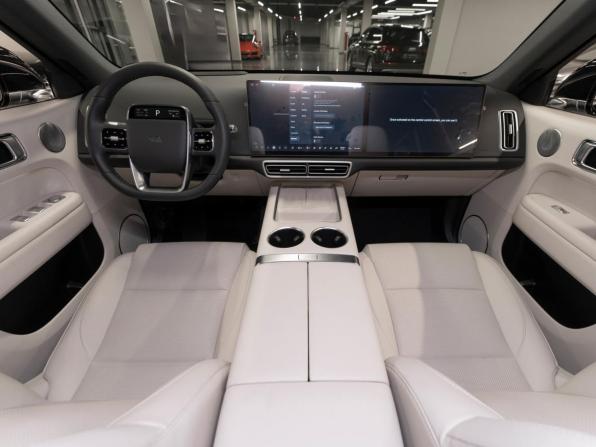 Li Auto (Lixiang) L6 с пробегом 2024 года, цена 6 250 000 рублей, 50 км, внедорожник, Автокод Объявления