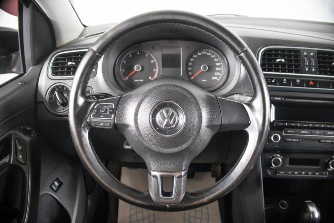 Volkswagen Polo V с пробегом 2012 года, цена 659 000 рублей, 250000 км, седан, Автокод Объявления