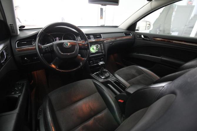 Skoda Superb II с пробегом 2012 года, цена 1 100 000 рублей, 225000 км, лифтбек, Автокод Объявления
