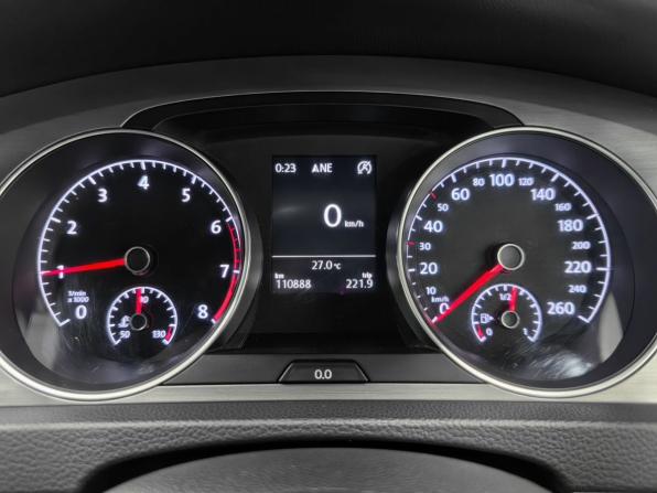 Volkswagen Golf VII с пробегом 2014 года, цена 1 220 000 рублей, 111000 км, универсал, Автокод Объявления
