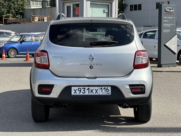 Renault Sandero II с пробегом 2016 года, цена 1 299 000 рублей, 48184 км, хэтчбек, Автокод Объявления