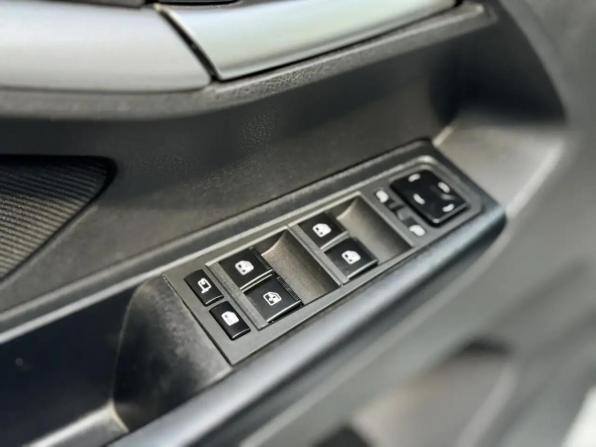 Lada (ВАЗ) Vesta I с пробегом 2020 года, цена 900 000 рублей, 90000 км, седан, Автокод Объявления