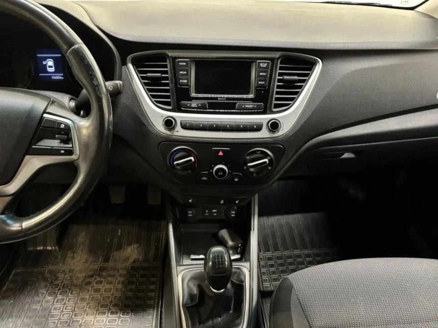 Hyundai Solaris II Саратов  - изображение 9