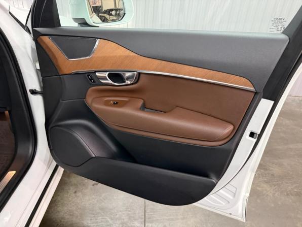 Volvo XC90 II Рестайлинг 1 с пробегом 2020 года, цена 4 647 000 рублей, 132268 км, внедорожник, Автокод Объявления