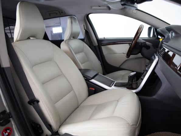 Volvo XC70 II с пробегом 2012 года, цена 1 599 000 рублей, 225000 км, универсал, Автокод Объявления
