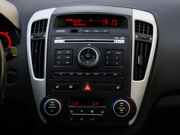 Kia Ceed I Рестайлинг с пробегом 2010 года, цена 770 000 рублей, 161393 км, хэтчбек, Автокод Объявления