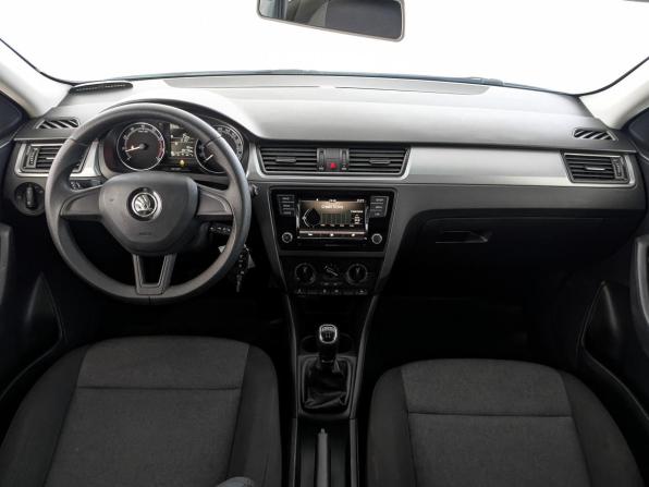 Skoda Rapid I Рестайлинг с пробегом 2019 года, цена 1 310 000 рублей, 89775 км, лифтбек, Автокод Объявления