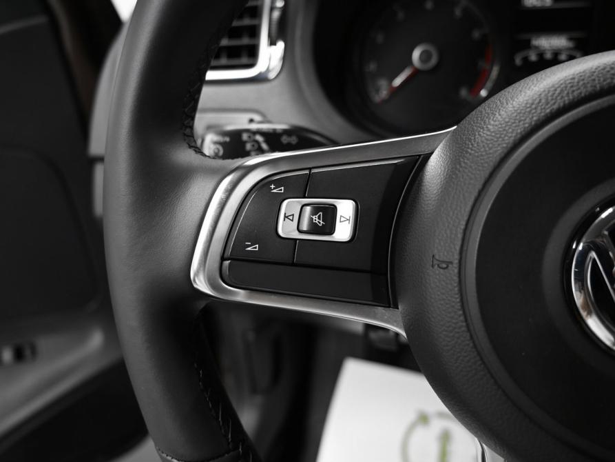 Volkswagen Polo V Рестайлинг Тверь  - изображение 17