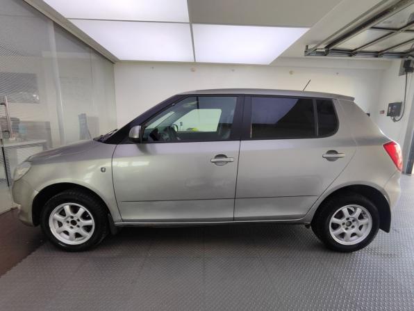Skoda Fabia II Рестайлинг с пробегом 2012 года, цена 430 000 рублей, 223361 км, хэтчбек, Автокод Объявления