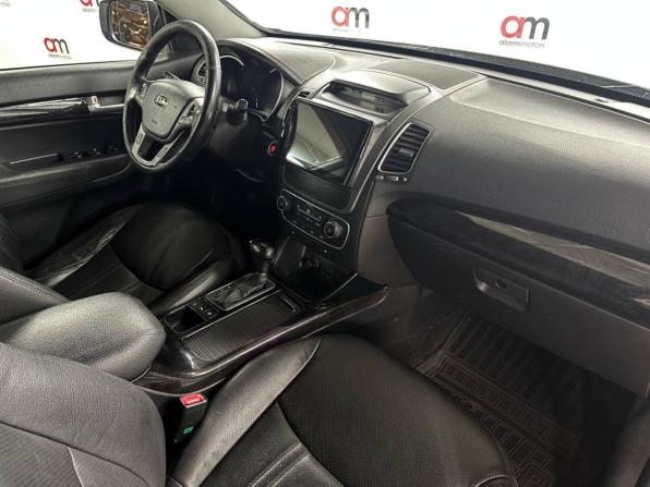 Kia Sorento II Рестайлинг с пробегом 2013 года, цена 1 499 000 рублей, 213000 км, внедорожник, Автокод Объявления