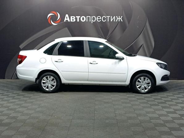 Lada (ВАЗ) Granta I Рестайлинг с пробегом 2023 года, цена 755 000 рублей, 42437 км, седан, Автокод Объявления