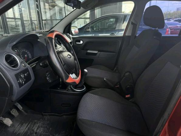 Ford Fusion I Рестайлинг с пробегом 2007 года, цена 457 000 рублей, 172105 км, хэтчбек, Автокод Объявления