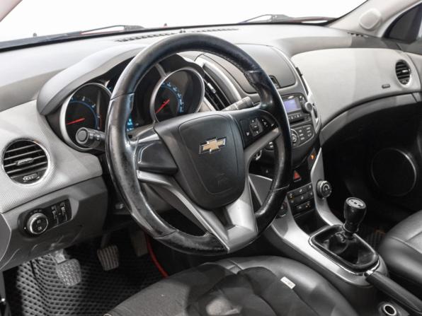 Chevrolet Cruze I Рестайлинг с пробегом 2013 года, цена 800 000 рублей, 144524 км, седан, Автокод Объявления