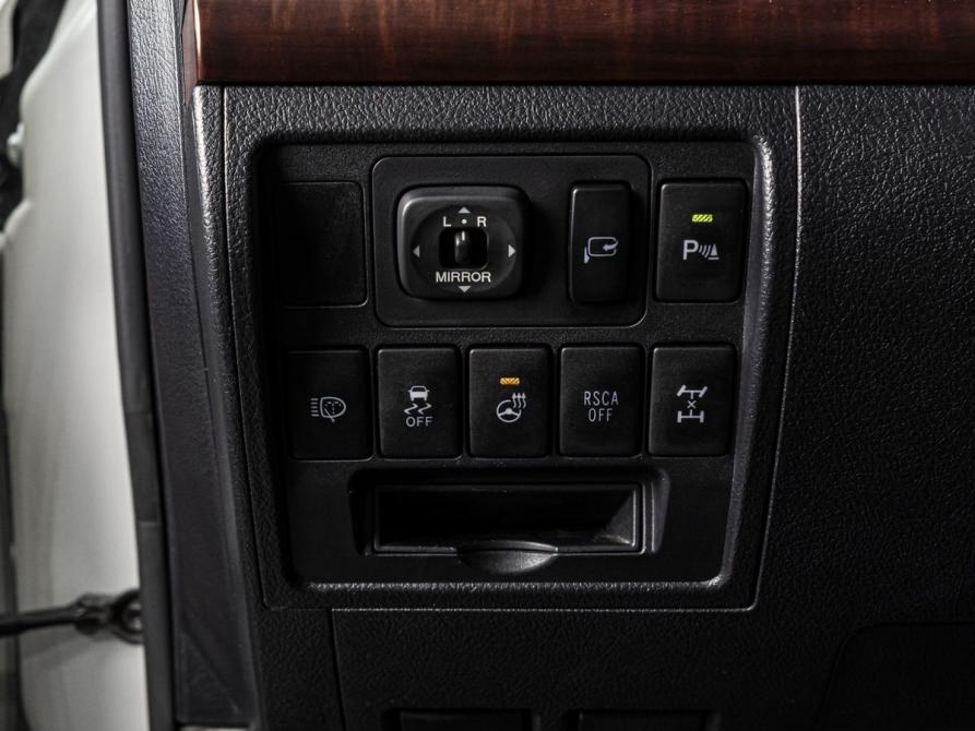 Toyota Land Cruiser 200 Series Рестайлинг 1 Тюмень  - изображение 24