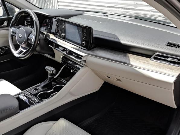 Kia K5 III с пробегом 2021 года, цена 2 290 000 рублей, 115013 км, седан, Автокод Объявления