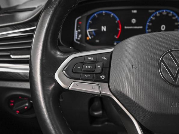 Volkswagen Polo VI с пробегом 2021 года, цена 1 787 000 рублей, 97294 км, лифтбек, Автокод Объявления