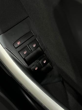Opel Astra J с пробегом 2012 года, цена 659 500 рублей, 158356 км, хэтчбек, Автокод Объявления