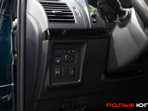 Toyota Land Cruiser Prado 150 Series Рестайлинг 2 с пробегом 2018 года, цена 4 158 000 рублей, 251891 км, внедорожник, Автокод Объявления