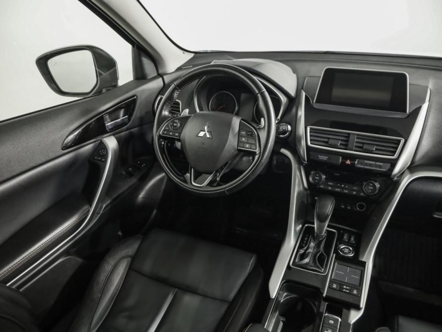 Mitsubishi Eclipse Cross I Санкт-Петербург  - изображение 9