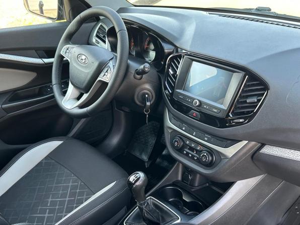 Lada (ВАЗ) Vesta I с пробегом 2021 года, цена 1 350 000 рублей, 77796 км, универсал, Автокод Объявления