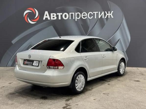 Volkswagen Polo V с пробегом 2011 года, цена 590 000 рублей, 212496 км, седан, Автокод Объявления