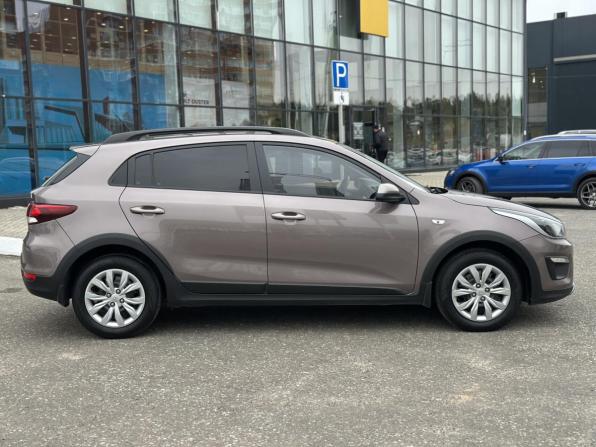 Kia Rio IV с пробегом 2018 года, цена 1 375 000 рублей, 157441 км, хэтчбек, Автокод Объявления