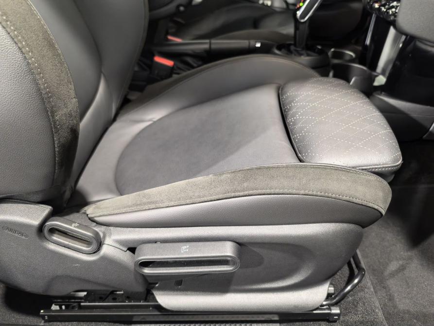 Mini Hatch III (F55/F56) Рестайлинг 2 Санкт-Петербург  - изображение 20