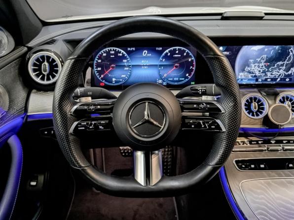 Mercedes-Benz E-Класс V (W213 S213 C238) Рестайлинг с пробегом 2022 года, цена 5 990 000 рублей, 51499 км, седан, Автокод Объявления