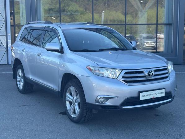 Toyota Highlander II (XU40) Рестайлинг с пробегом 2010 года, цена 1 950 000 рублей, 199834 км, внедорожник, Автокод Объявления