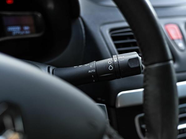 Renault Megane III с пробегом 2010 года, цена 580 000 рублей, 222228 км, хэтчбек, Автокод Объявления
