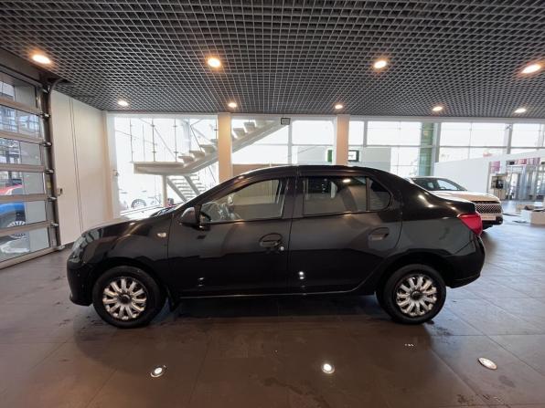 Renault Logan II с пробегом 2018 года, цена 650 000 рублей, 196677 км, седан, Автокод Объявления