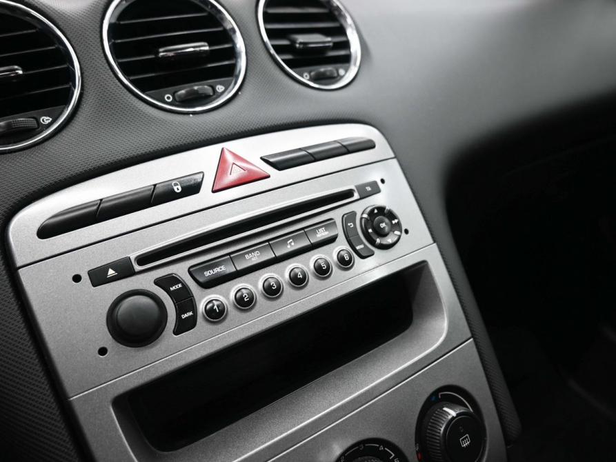 Peugeot 308 I Ростов-на-Дону  - изображение 13