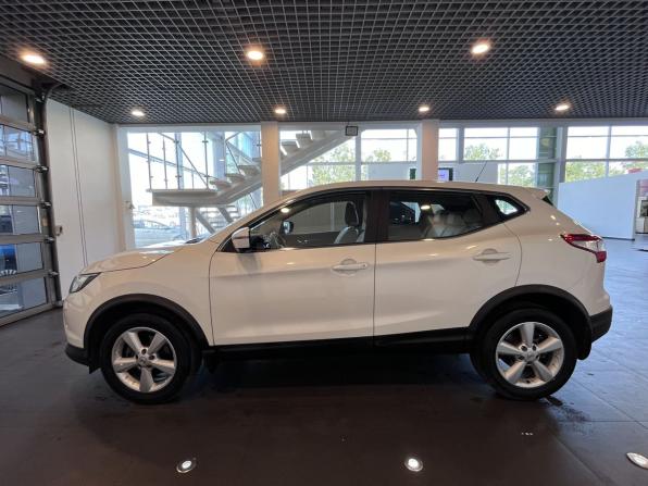 Nissan Qashqai II с пробегом 2016 года, цена 2 045 000 рублей, 27673 км, внедорожник, Автокод Объявления