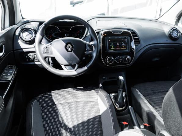 Renault Kaptur I с пробегом 2019 года, цена 1 620 000 рублей, 49753 км, внедорожник, Автокод Объявления