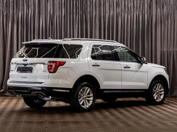Ford Explorer V Рестайлинг 2 с пробегом 2018 года, цена 2 795 000 рублей, 142256 км, внедорожник, Автокод Объявления