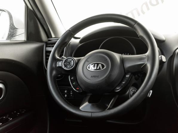 Kia Soul II Рестайлинг с пробегом 2017 года, цена 1 500 000 рублей, 117102 км, хэтчбек, Автокод Объявления