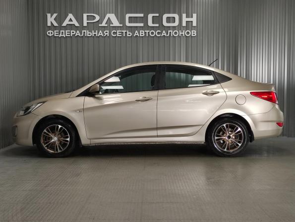 Hyundai Solaris I с пробегом 2011 года, цена 690 000 рублей, 205117 км, седан, Автокод Объявления