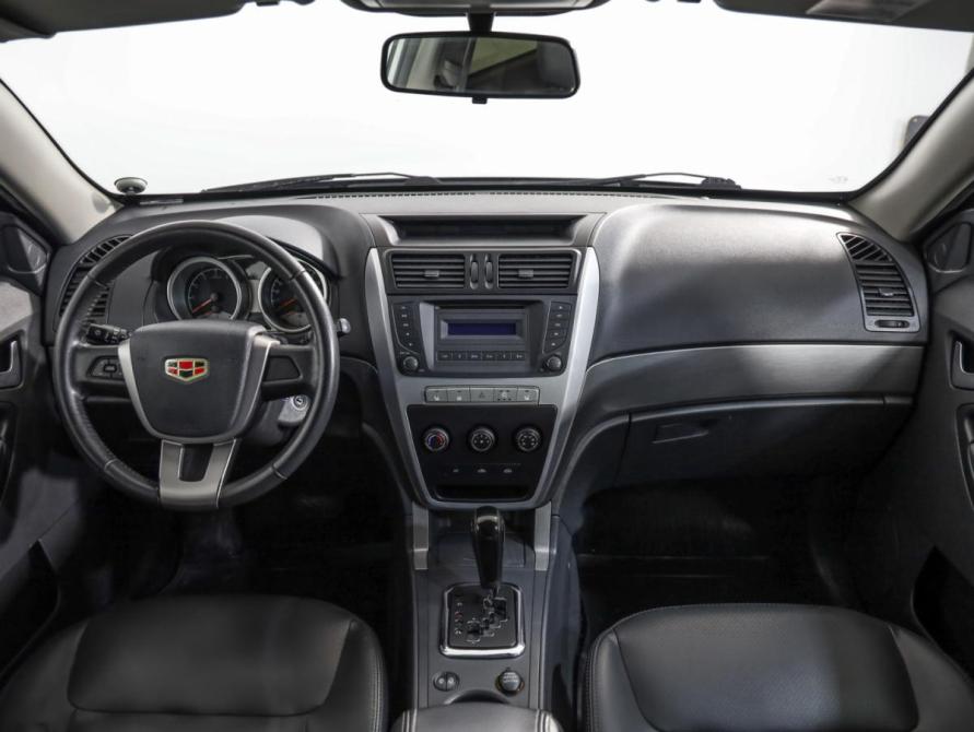 Geely Emgrand X7 I Санкт-Петербург  - изображение 8
