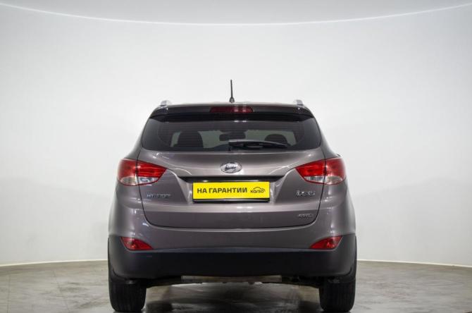 Hyundai ix35 I с пробегом 2013 года, цена 1 359 000 рублей, 195700 км, внедорожник, Автокод Объявления