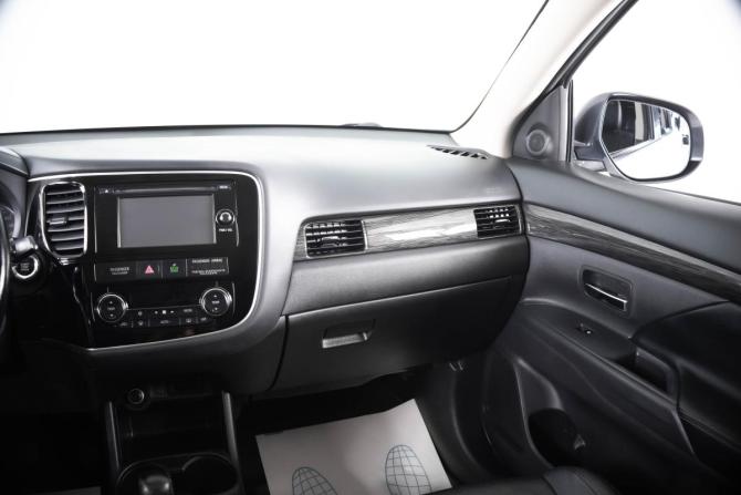 Mitsubishi Outlander III с пробегом 2015 года, цена 1 899 000 рублей, 172815 км, внедорожник, Автокод Объявления