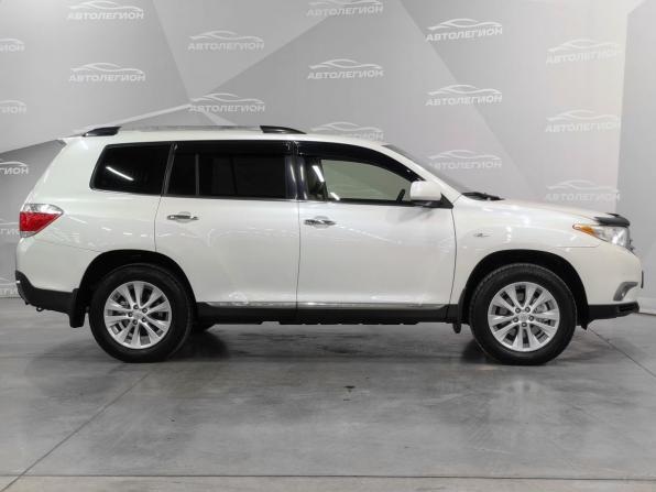 Toyota Highlander II (XU40) Рестайлинг с пробегом 2012 года, цена 2 350 000 рублей, 258480 км, внедорожник, Автокод Объявления