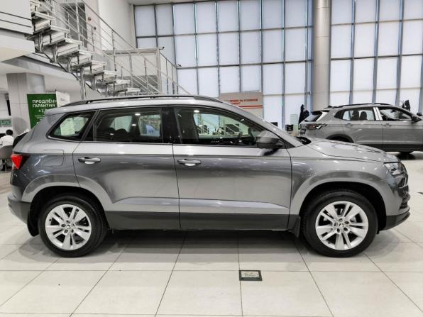 Skoda Karoq I с пробегом 2020 года, цена 2 340 000 рублей, 97501 км, внедорожник, Автокод Объявления