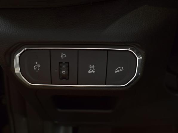 Haval Jolion I с пробегом 2023 года, цена 1 999 995 рублей, 37195 км, внедорожник, Автокод Объявления