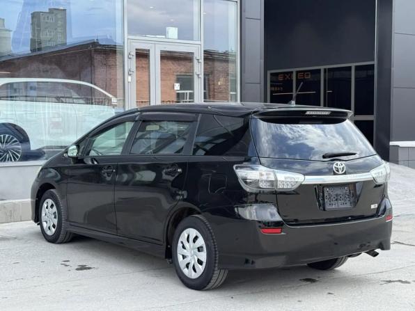 Toyota Wish II Рестайлинг с пробегом 2014 года, цена 1 300 000 рублей, 184881 км, минивэн, Автокод Объявления