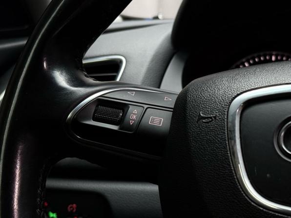 Audi Q3 I (8U) с пробегом 2012 года, цена 1 699 000 рублей, 141288 км, внедорожник, Автокод Объявления