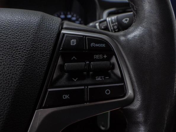 Hyundai Solaris II с пробегом 2020 года, цена 1 557 000 рублей, 92518 км, седан, Автокод Объявления