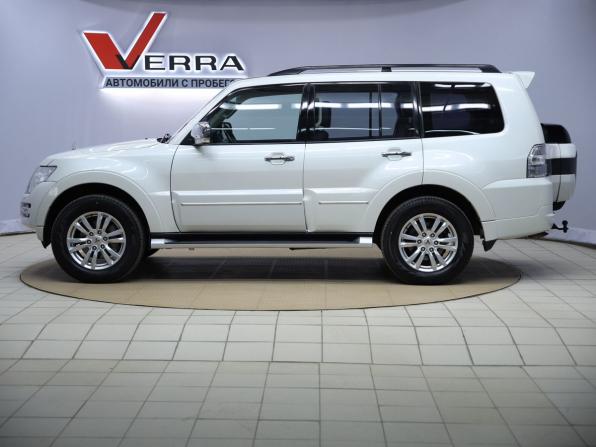 Mitsubishi Pajero IV Рестайлинг 2 с пробегом 2019 года, цена 3 730 000 рублей, 48254 км, внедорожник, Автокод Объявления